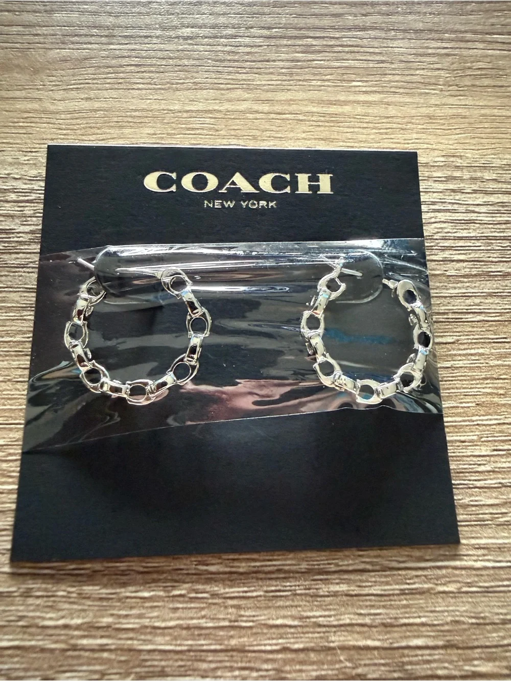 COACH Linked C Small Hoop Earrings - Picture 4 of 4